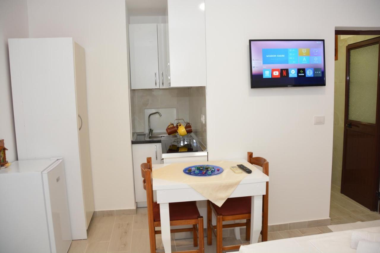 Mico'S Apartments วญอเรอ ภายนอก รูปภาพ