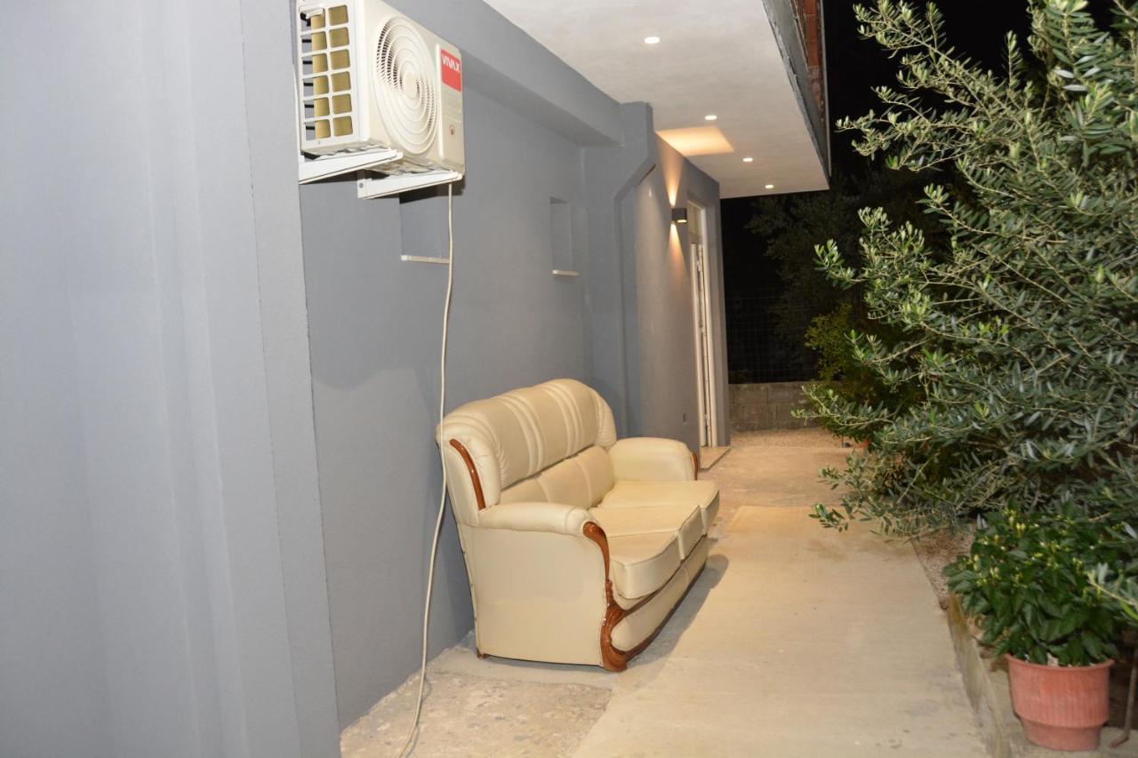 Mico'S Apartments วญอเรอ ภายนอก รูปภาพ