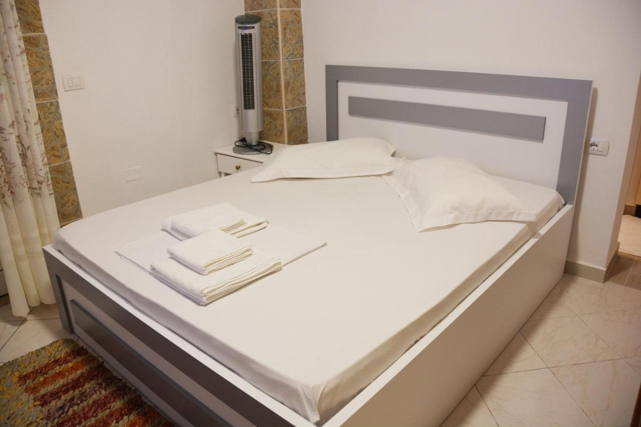 Mico'S Apartments วญอเรอ ภายนอก รูปภาพ